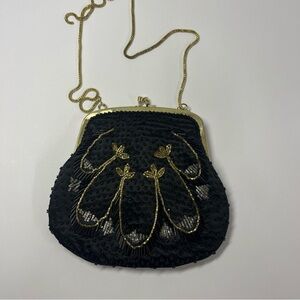 Vintage La Regale Black Beaded Purse Lobster Clasp Chain (broken chain)